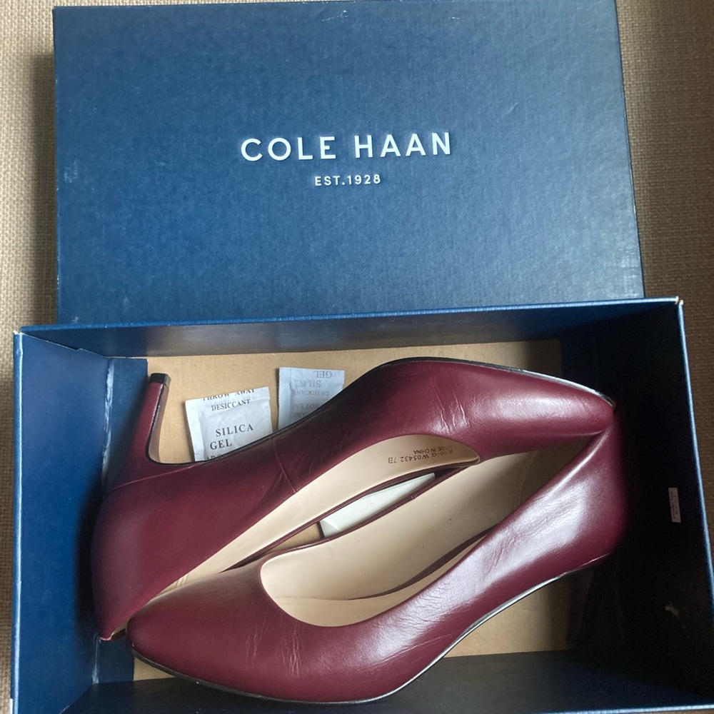 EUC Cole Haan Helen Grand Pump 65MM II in Tawny Port Leather - size 7